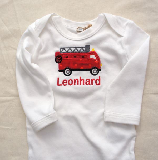 Baby-Body bestickt mit Feuerwehr