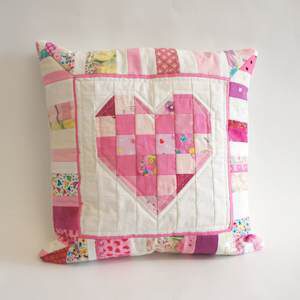 Herzkissen aus Patchwork