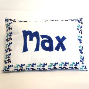 Namenskissen Max in blau