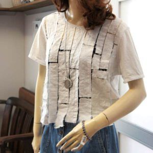 weißes Shirt mit Strip Lace