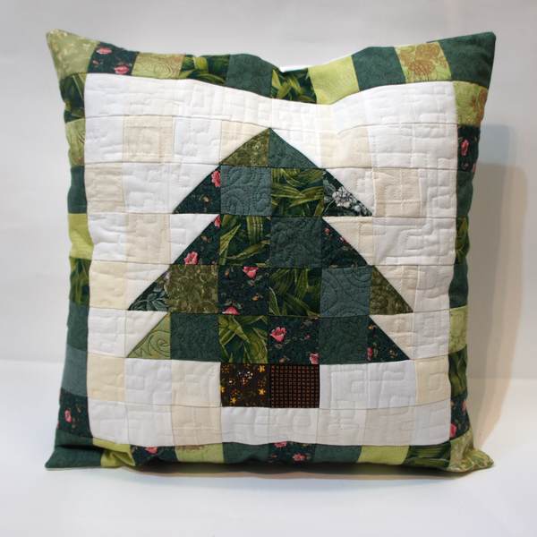 Patchwork Tannenbaum als Kissen oder Wandbehang