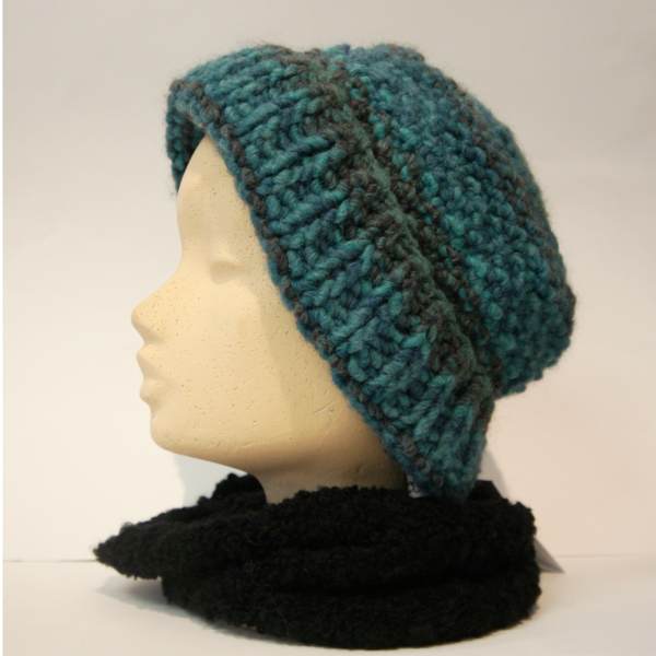 handgestrickte Mütze