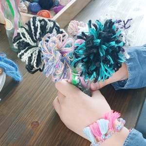 Blumen aus Wolle Blumen aus Wolle