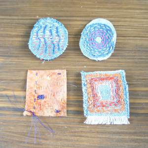 Slow Stitch Broschen – Mit-Mach-Aktionen Slow Stitch Broschen - Mit-Mach-Aktionen