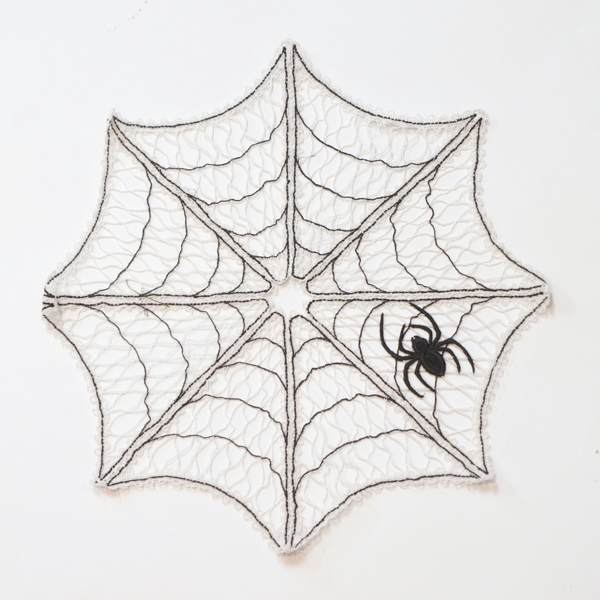 Spinnennetz mit Spinne als Halloween Deko Spinnennetz mit Spinne als Halloween Deko