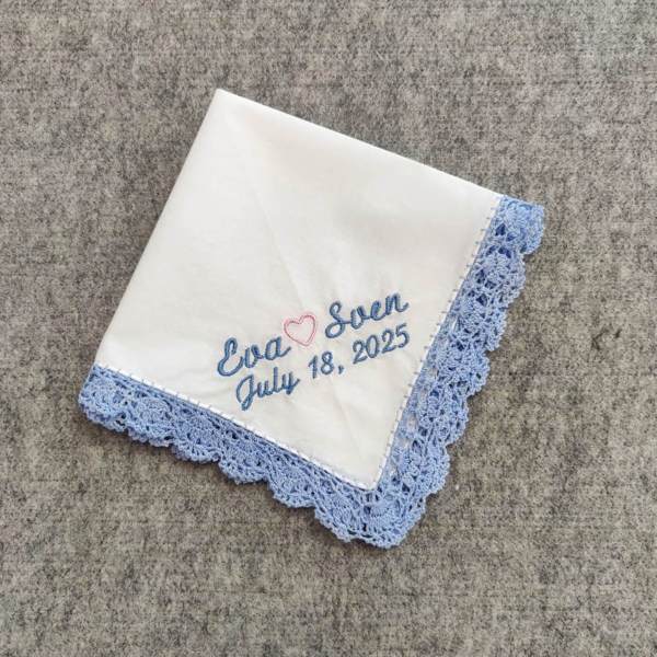 personalisieretes Taschentuch für eine Hochzeit
